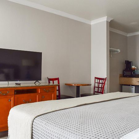 Dune Surfer Inn Ошеноу Екстер'єр фото